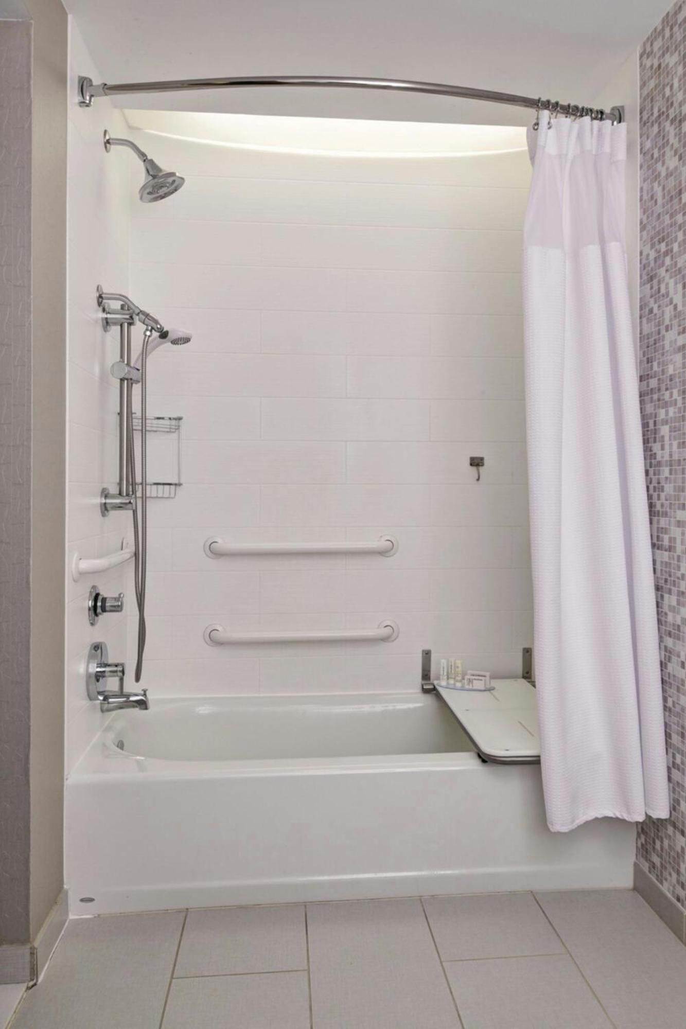 Springhill Suites By Marriott Detroit Metro Airport Romulus Esterno foto