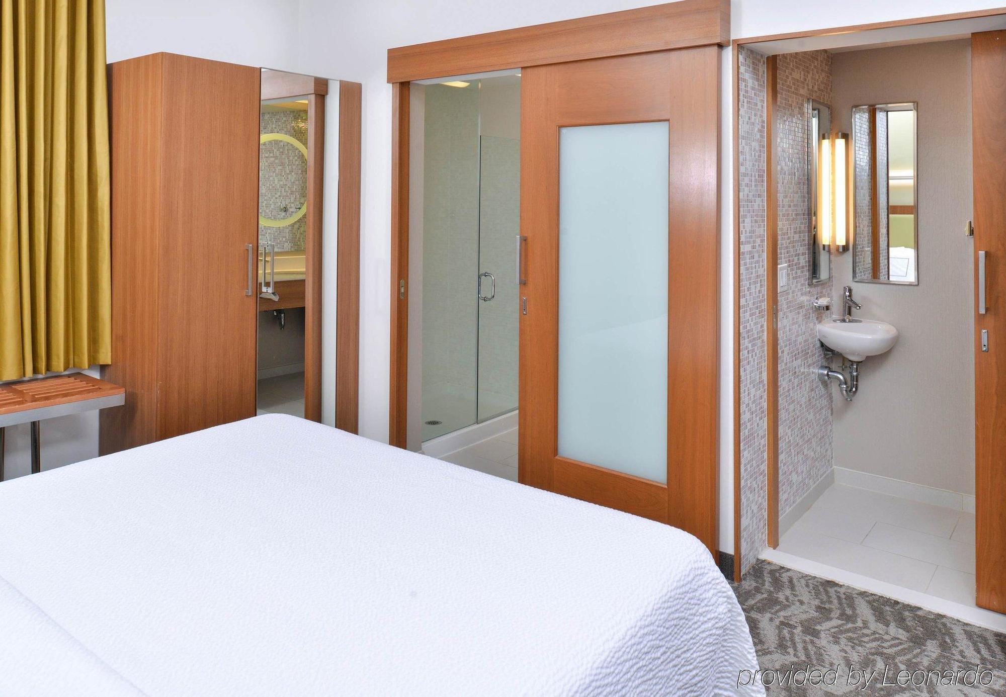 Springhill Suites By Marriott Detroit Metro Airport Romulus Esterno foto